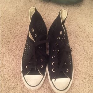 Black high top converse