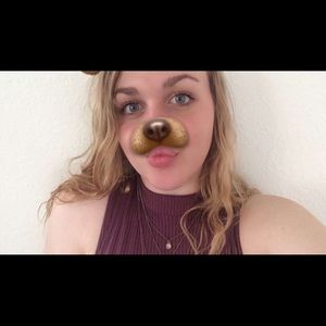 Meet your Posher, Abby