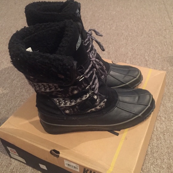 Boots - Picture 2 of 3