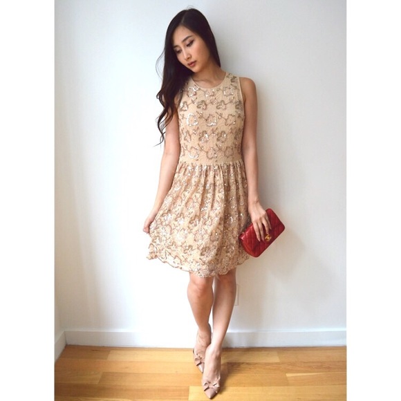 [NEW] Sequin dress with tulle bow at back