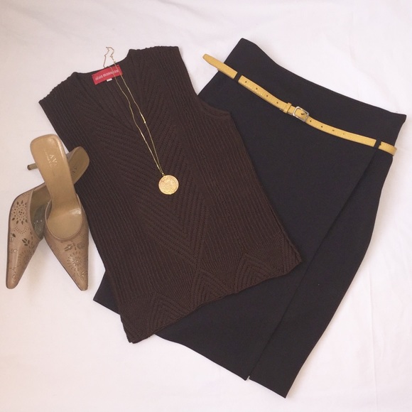 Le Group Basic Pencil Skirt - Picture 2 of 5