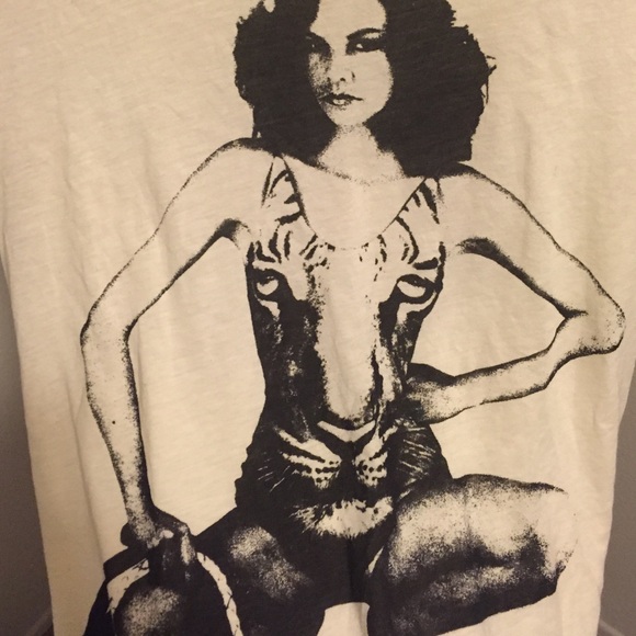 Top - Picture 2 of 3