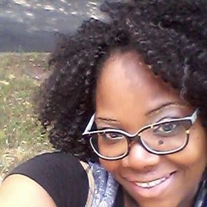 Meet your Posher, Dionna