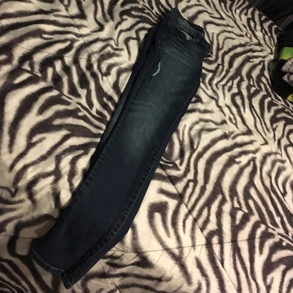 Selling pants - Picture 1 of 1