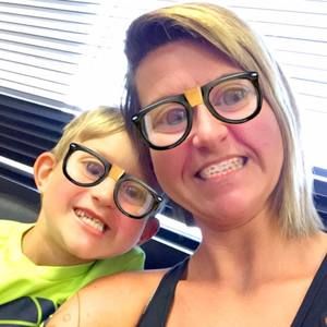 Meet your Posher, Crystal