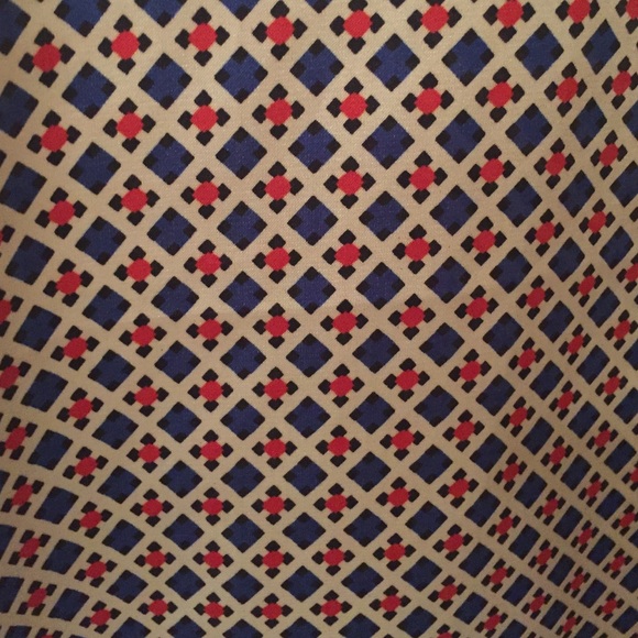 Colorful blouse - Picture 2 of 3
