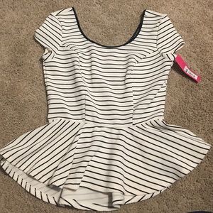 Peplum Top. BLK/WH STRIPE