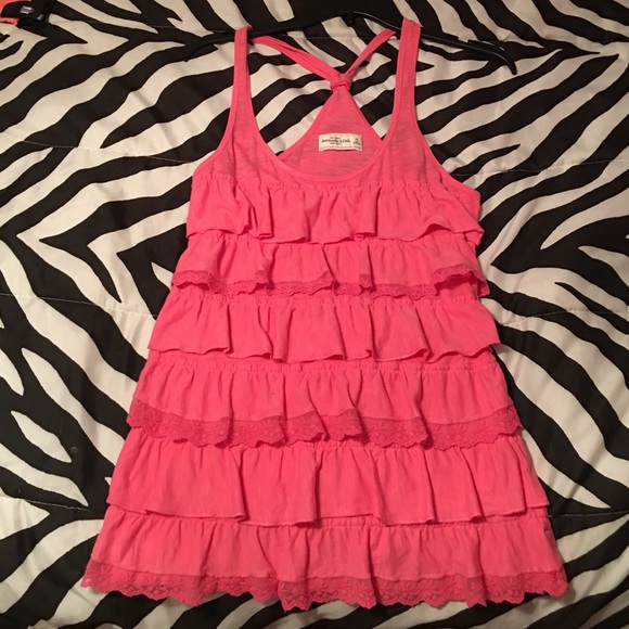 Abercrombie ruffle tank