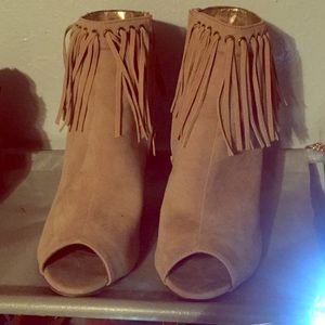 Cute tan booties open toe