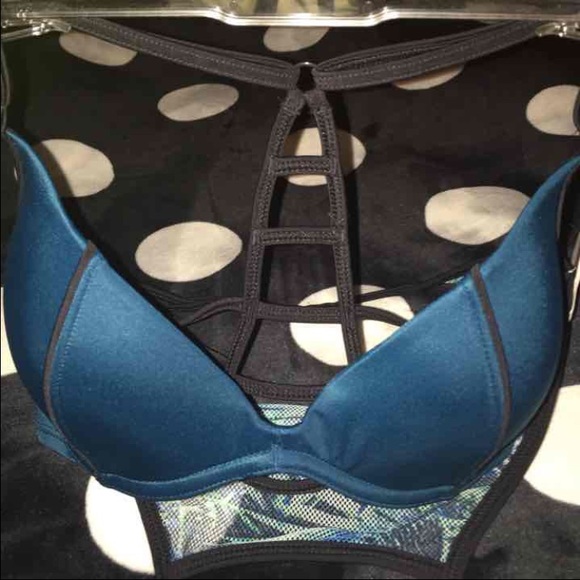 FERN PRINT STRAPPY BACK SWIM TOP - Picture 2 of 4
