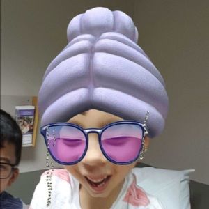 Meet your Posher, Sol