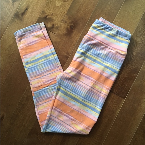 LuLaRoe OS Pastel Leggings