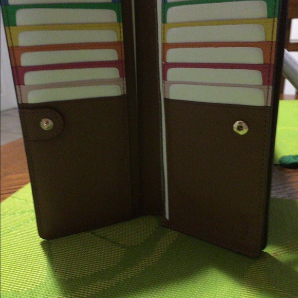 New wallets - Picture 3 of 4