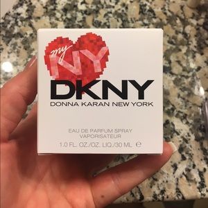DKNY My NY perfume