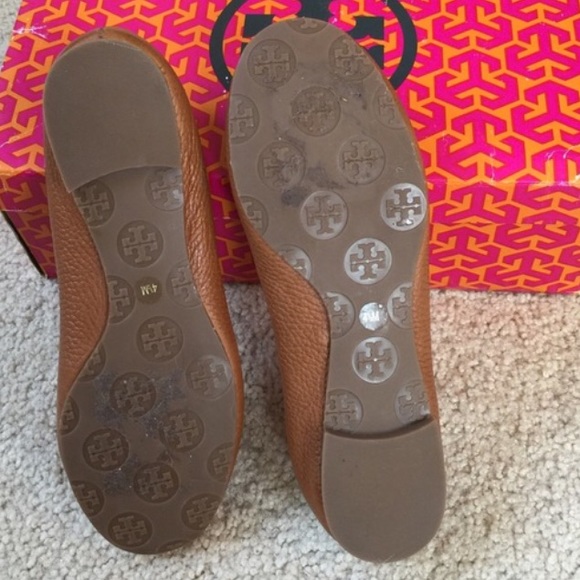 SOLD**Tory Burch Royal Tan Reva flats** SOLD ON M - Picture 3 of 4