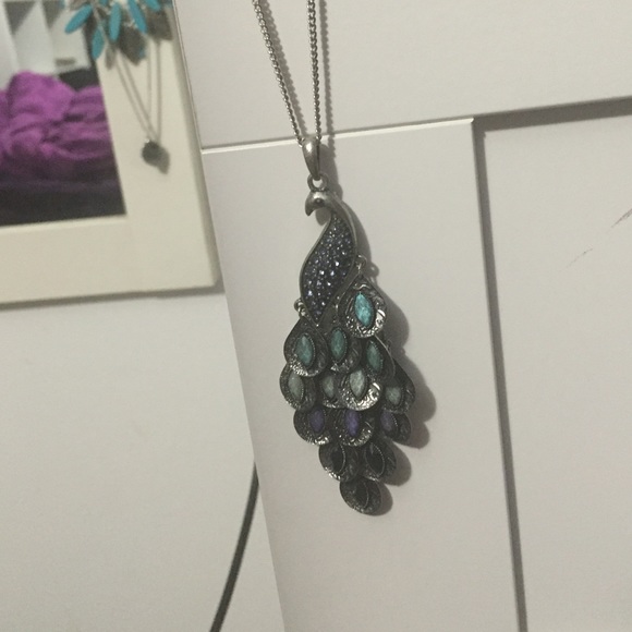 Beautiful silver peacock necklace