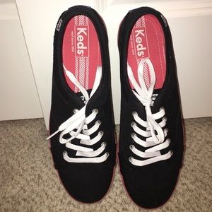 Black Keds