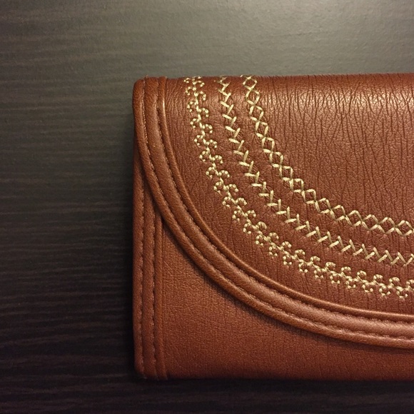 Brown Faux Leather Wallet 👜