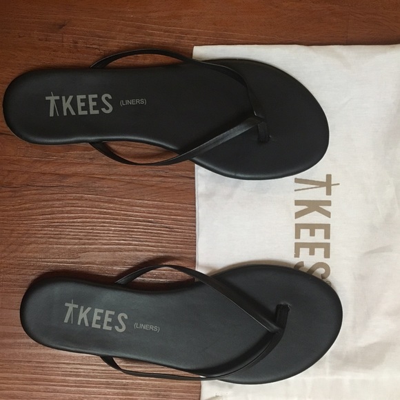 Tekes Sandals