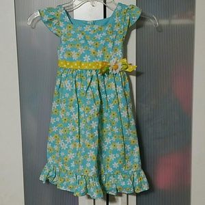 Girls flutter sleeve dress