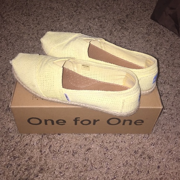 Toms