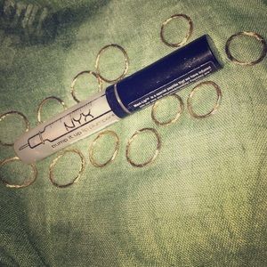 Nyx lip plumper.