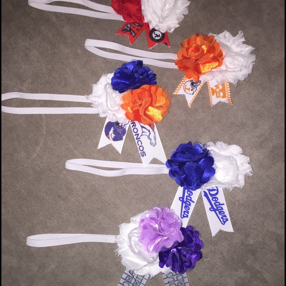 Team baby headbands--PICK YOUR TEAM!!! - Picture 1 of 2