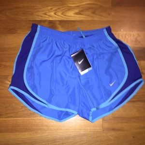NEW NIKE SHORTS