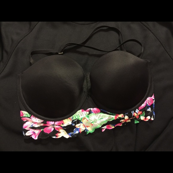 Black Victoria Secret bra 36D