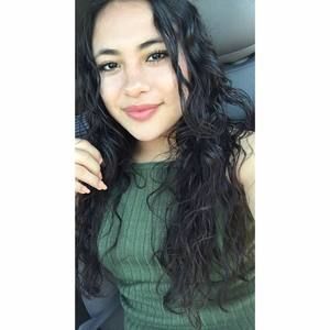 Meet your Posher, Karla