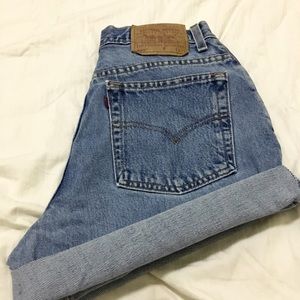Levi's Cuffed High Waisted Shorts