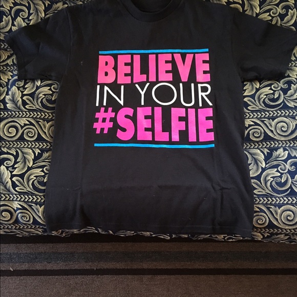 Small Selfie T-Shirt