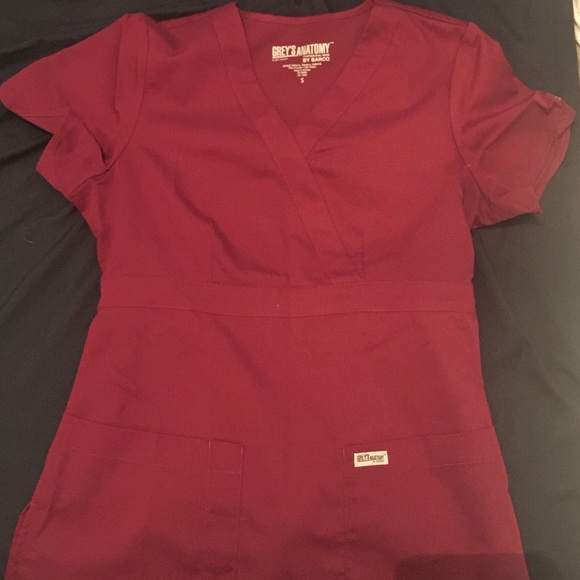 Women's scrub top