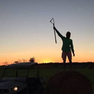 Meet your Posher, Derrick