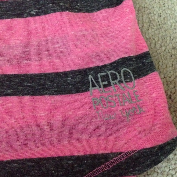 Aeropostale pink t-shirt - Picture 2 of 3