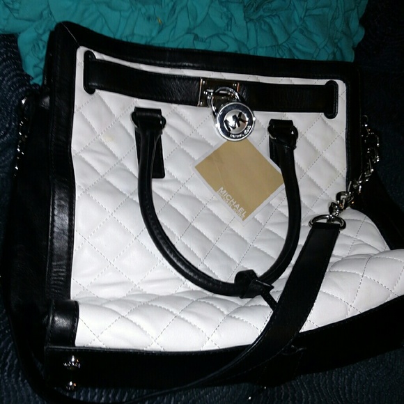 Authentic Michael Kors Hamilton bag euc