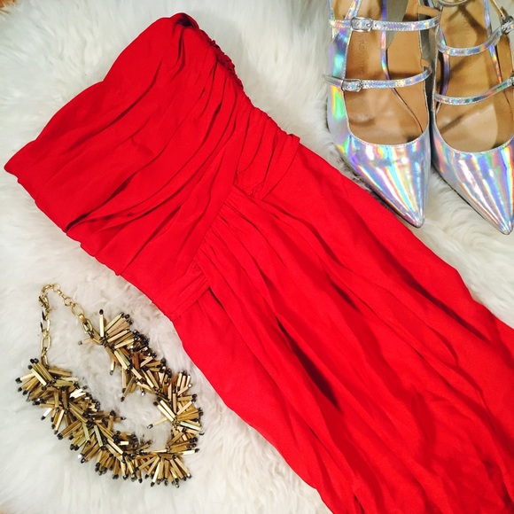 The Limited Dresses & Skirts - 💄 THE LIMITED 💄 Silk Hot Red Dress