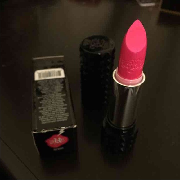 KAT VON D LIPSTICK - Picture 2 of 3