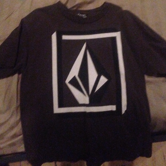 Volcom t-shirt