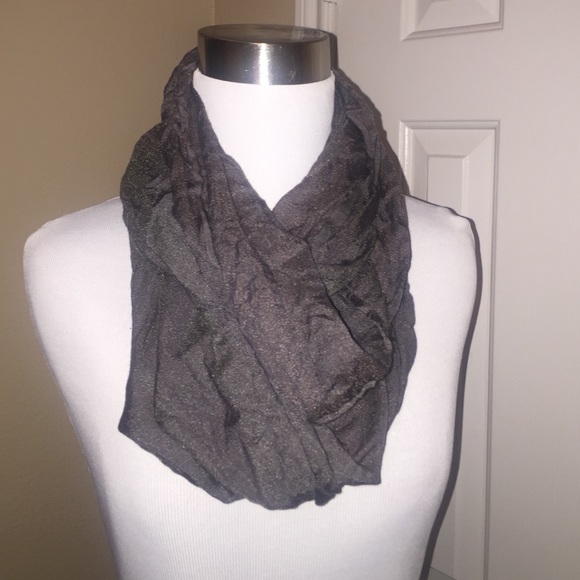 Infinity scarf