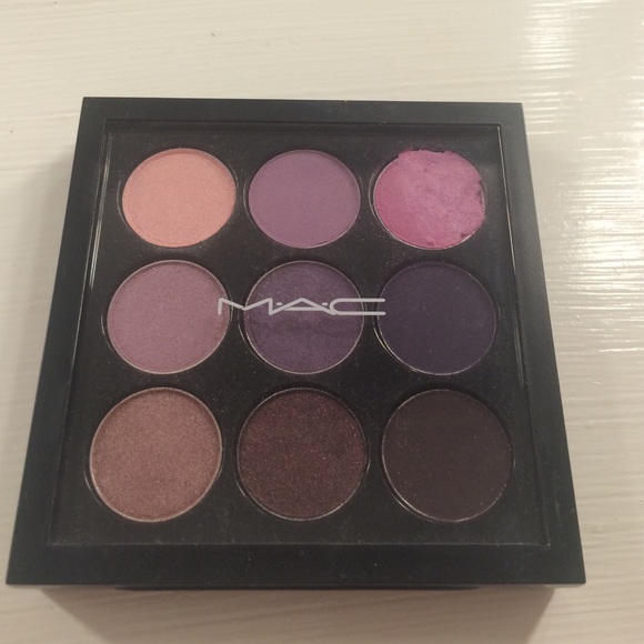 MAC purple eyeshadow palette