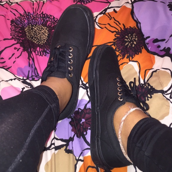 Vans Other - Era Vans 👀NWOT