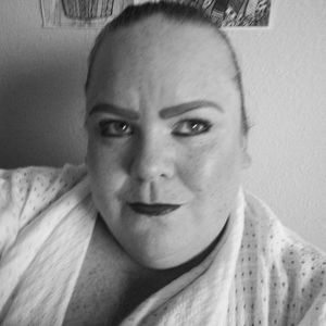 Meet your Posher, Alicia