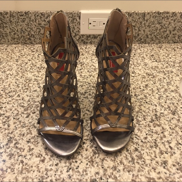 🎁 SOLD 🎁New Saks 5th Avenue Caged Heels