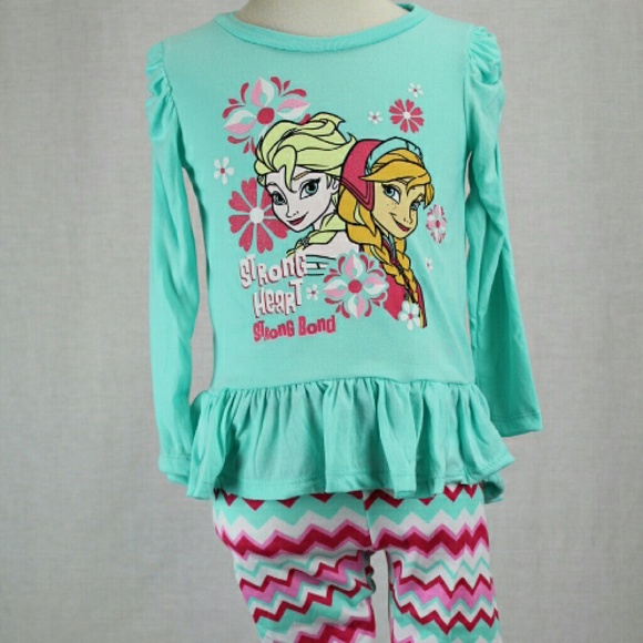 Girls Frozen 2 piece set. New