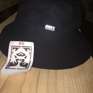 Obey bucket hat