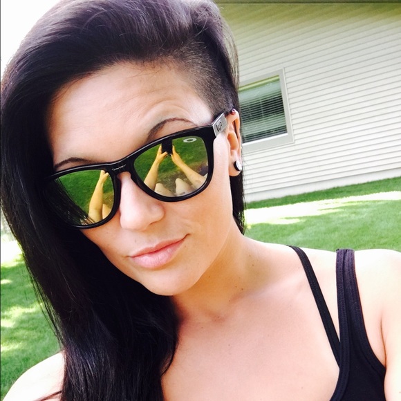 Meet your Posher, Kristin - Picture 1 of 1