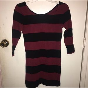 Black & red bodycon dress