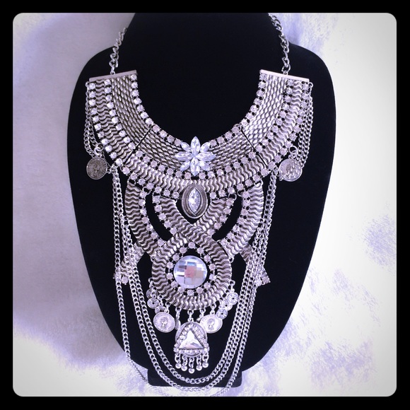 Boho Silver Bib Gypsy Statement Necklace - Picture 3 of 4