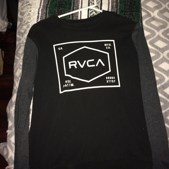 RVCA Black Crewneck